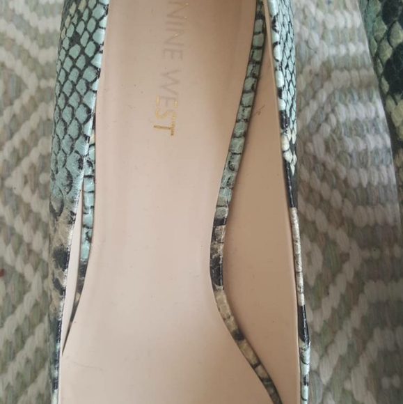 Heels, turquoise. Size 8.5 - Picture 6 of 8